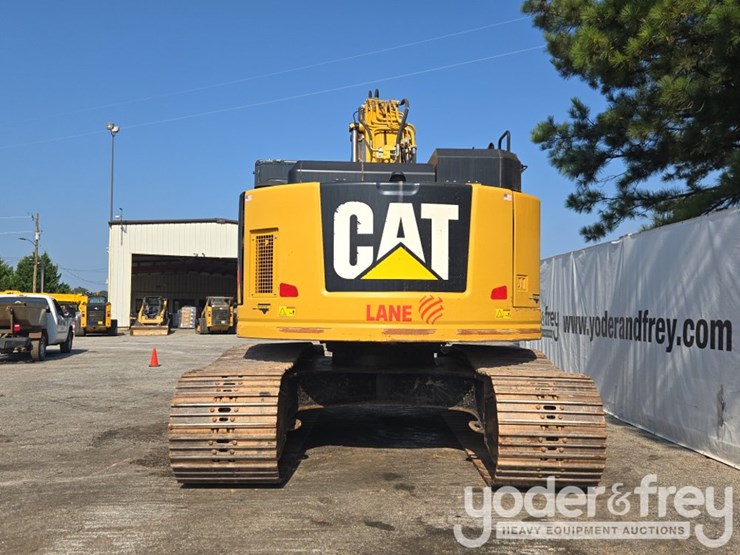 2019-caterpillar-335fl-image-4