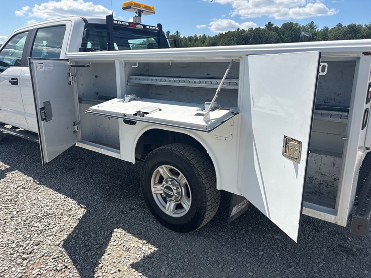 2017-ford-f350-image-29