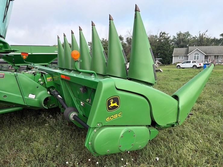 2009-john-deere-608c-image-4