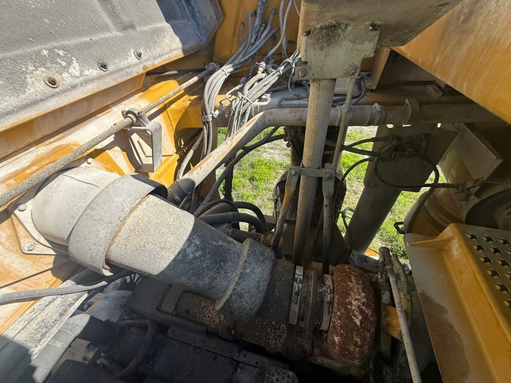 caterpillar-785b-image-92