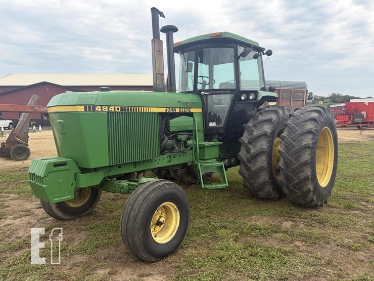 john-deere-4840-image-1