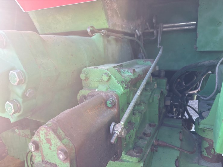 john-deere-4640-image-41