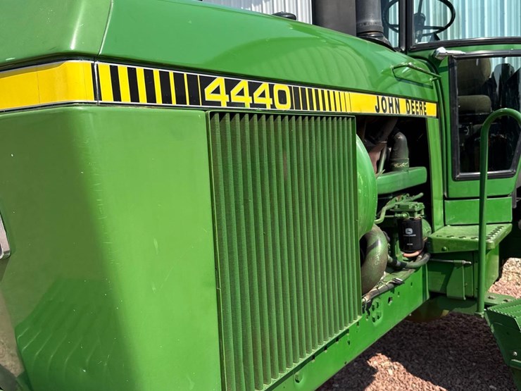 1979-john-deere-4440-image-20