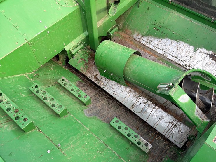 2013-john-deere-s660-image-99