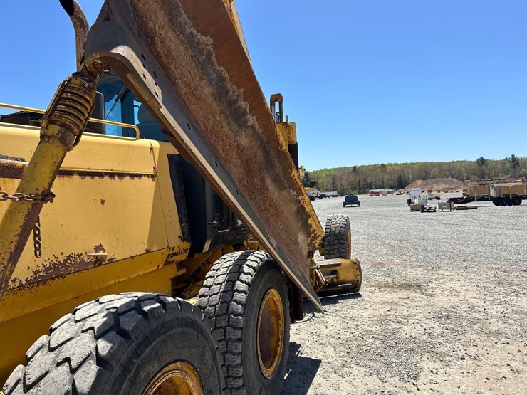 komatsu-gd650a-image-61