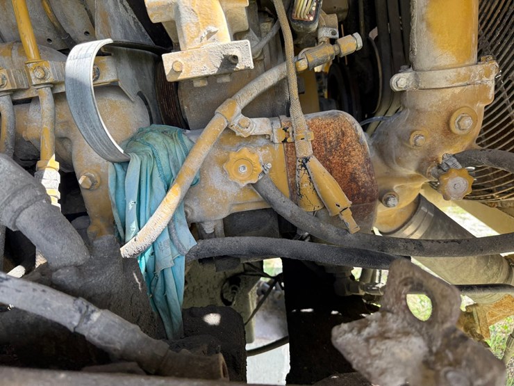 caterpillar-785b-image-90