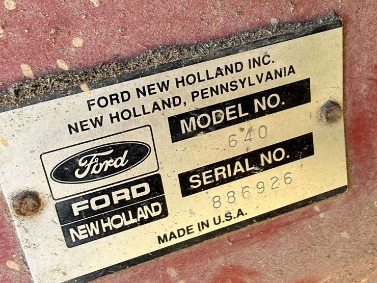 1993-new-holland-640-image-7