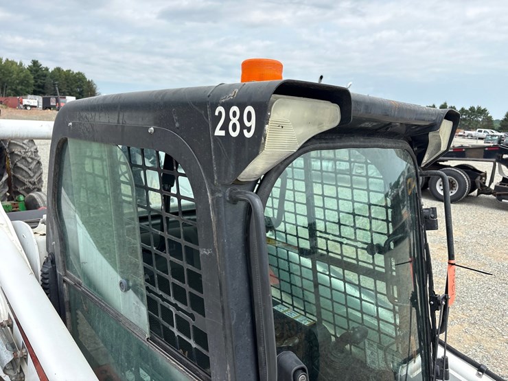 2018-bobcat-t870-image-24