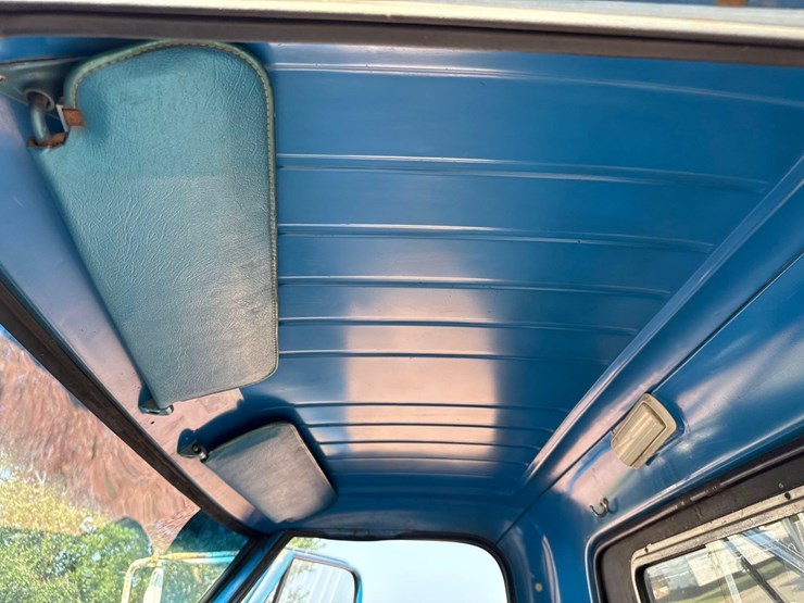 1970-chevrolet-c50-image-52