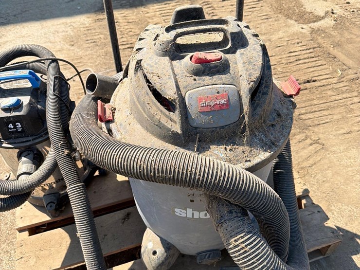 2–shop-vac-vacuums-image-4