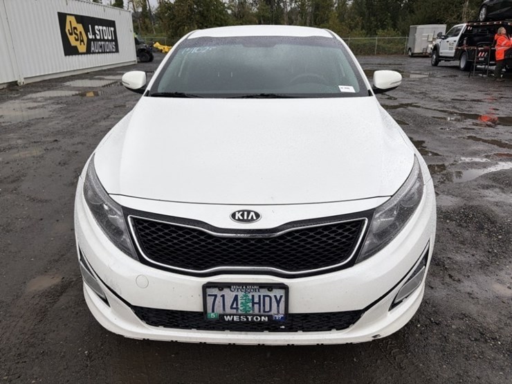 2015-kia-optima-sedan-image-8