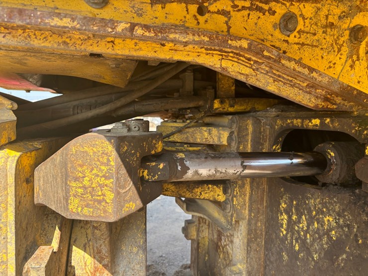 2015-bomag-bc572-1172-image-69