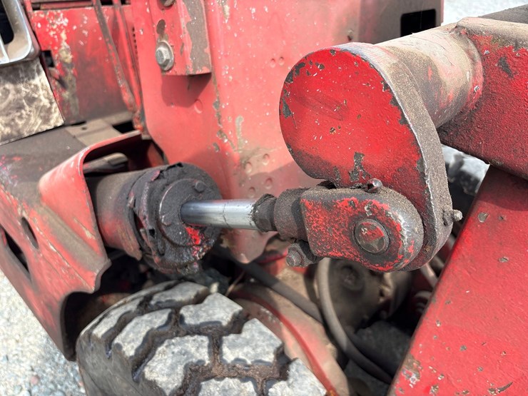 #61426-•-clark-forklift-image-14