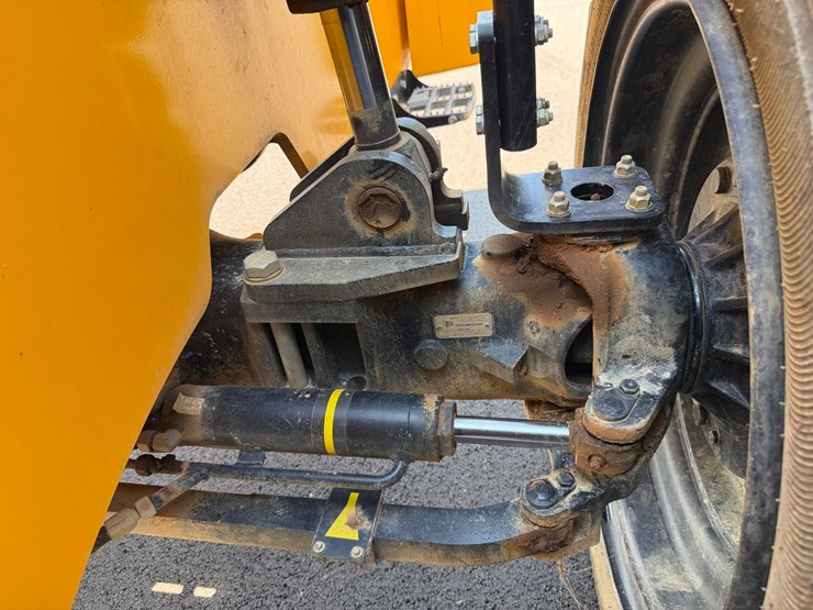 2024-jcb-509-42-image-92