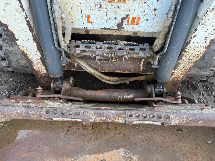 bobcat-t750-image-10