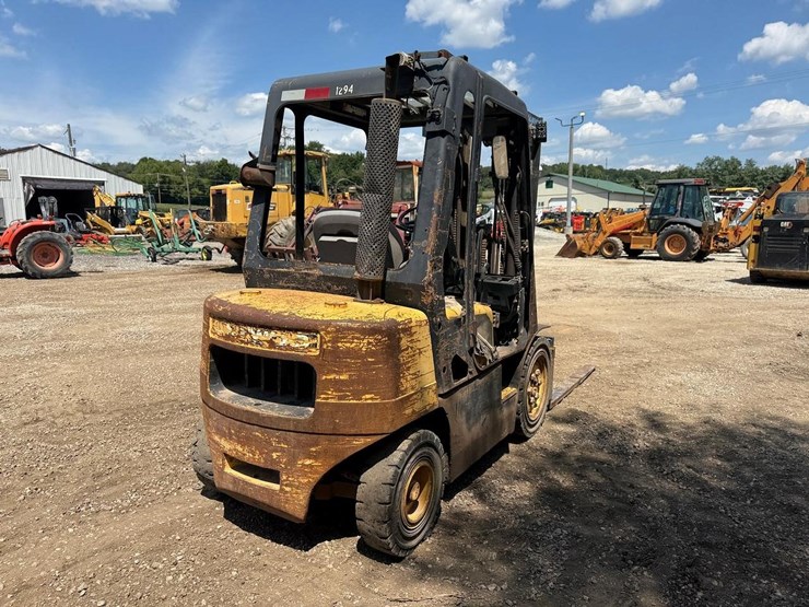 daewoo-d25s-3-image-4