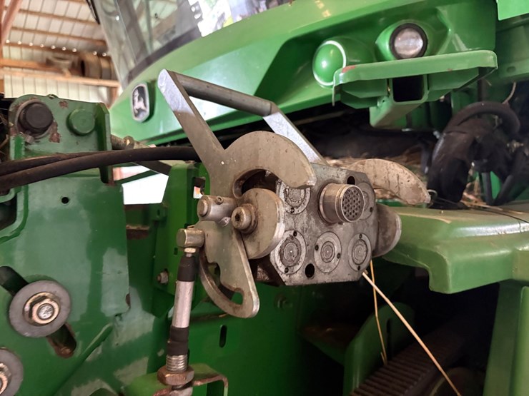 john-deere-s670-image-9