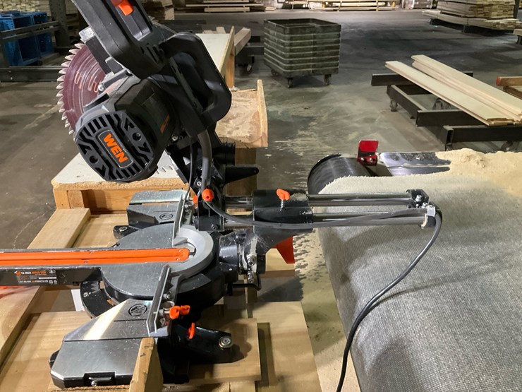 #208-•-wen-mm1-10-inch-sliding-compound-miter-saw-with-custom-wooden-workstation-image-8
