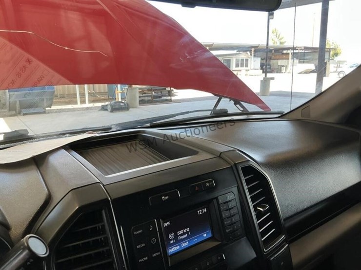 2017-ford-f150-image-18