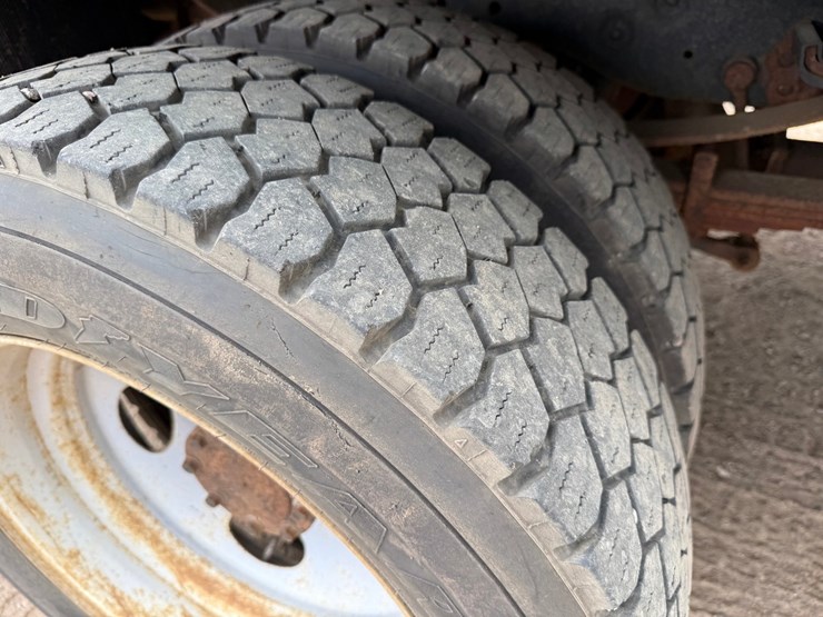 2014-ford-f450-image-54