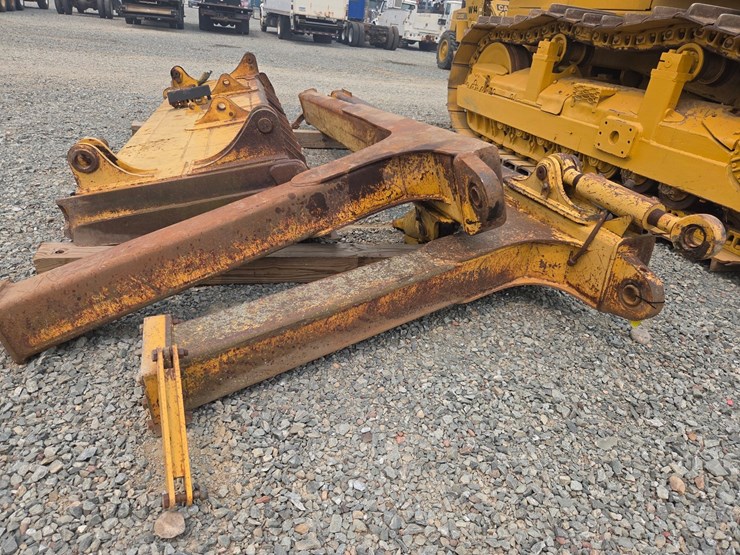 #61383-•-1988-fiat-allis-30-dozer-image-16