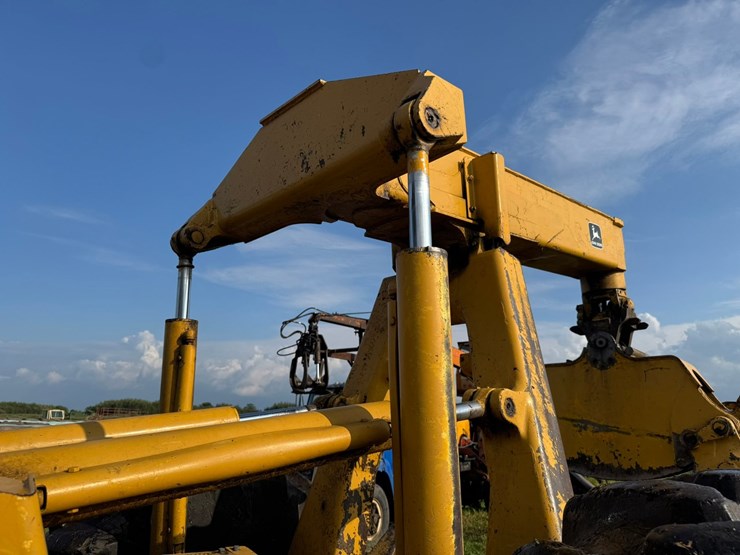 deere-648d-image-18
