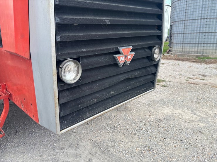 1983-massey-ferguson-4900-image-30