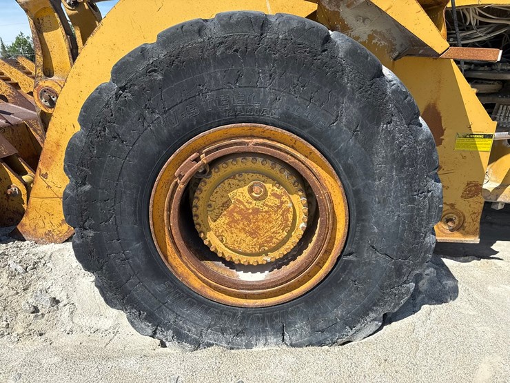caterpillar-988-image-132