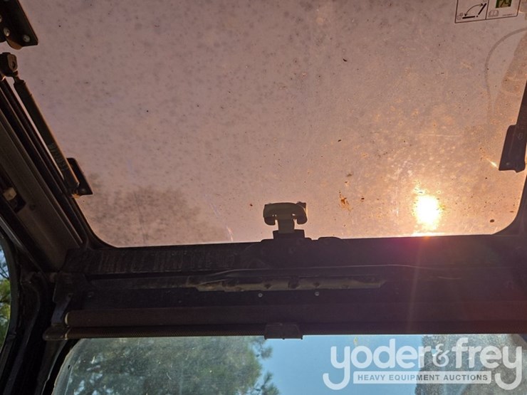 2019-caterpillar-335fl-image-45
