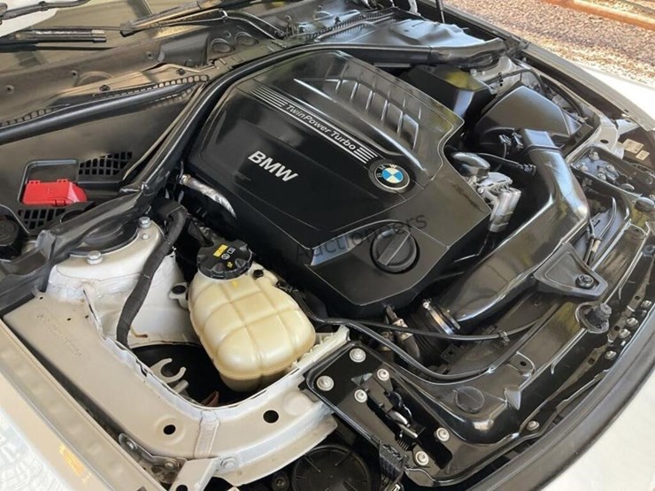 2015-bmw-435i-sdn-image-11