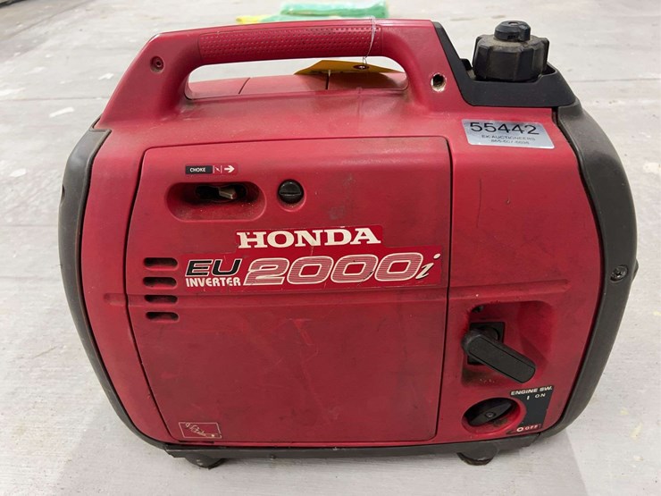 honda-eu2000-inverter-generator-image-1