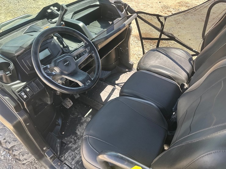 #5301-•-2022-canam-defender-xt-4x4-utv-image-23