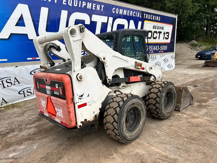 2012-bobcat-s850-image-5