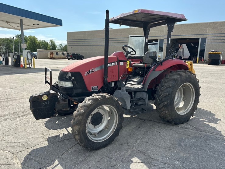 #2867-•-2008-case-jx60-4x4-tractor-image-1