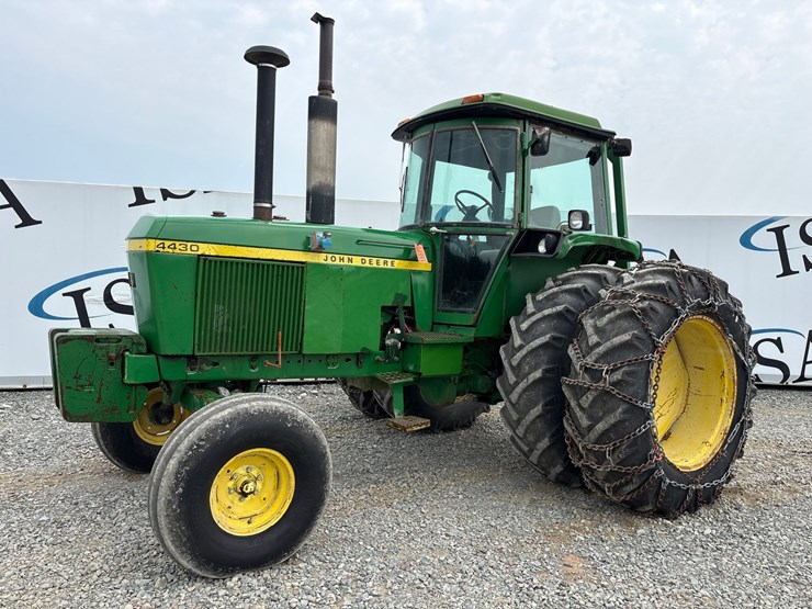 john-deere-4430-image-1