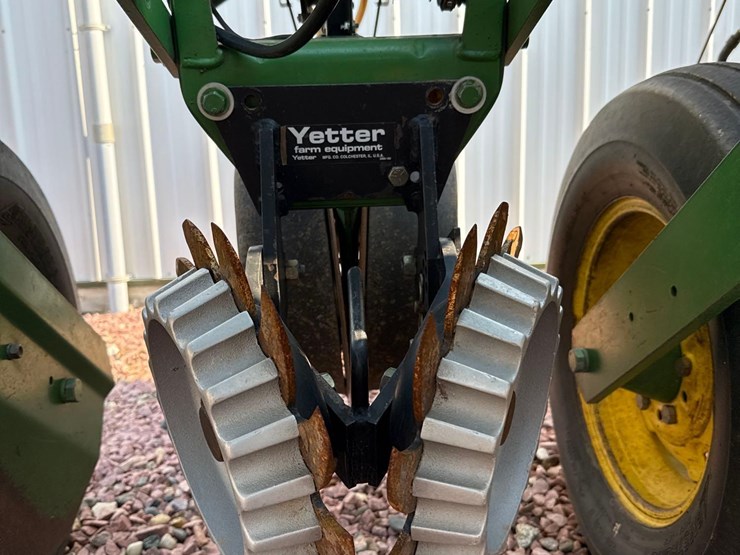 john-deere-7000-image-58