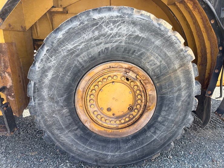caterpillar-980g-image-110
