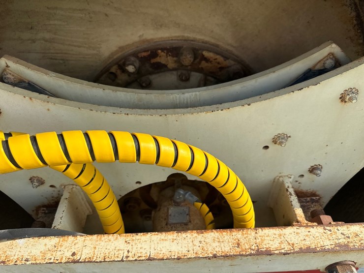#2795-•-volvo-pro-pac-115-single-drum-compactor-image-15