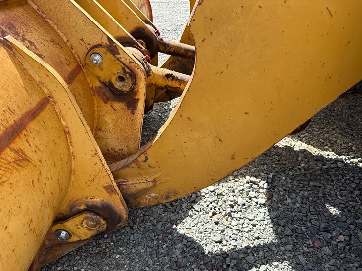 caterpillar-980g-image-27