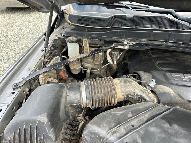 2021-dodge-2500-image-31