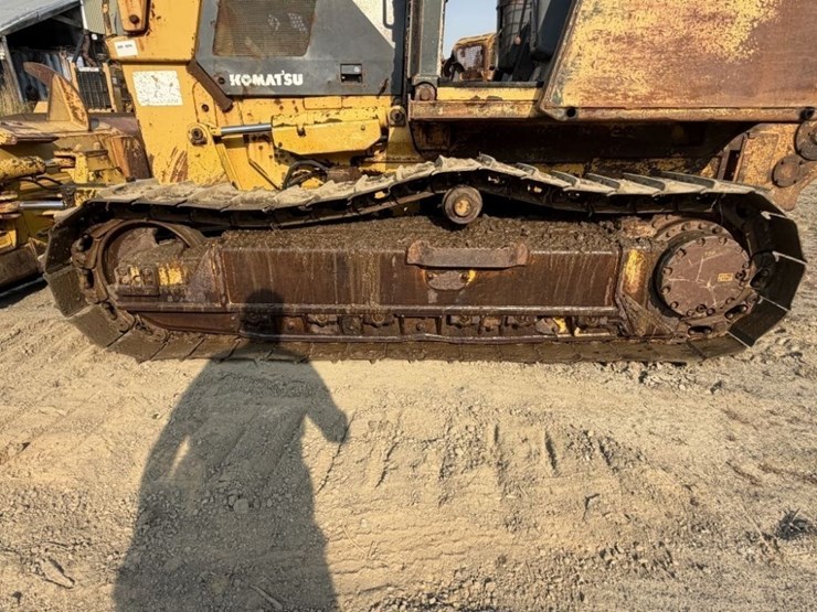 2004-komatsu-d39ex-21-image-15