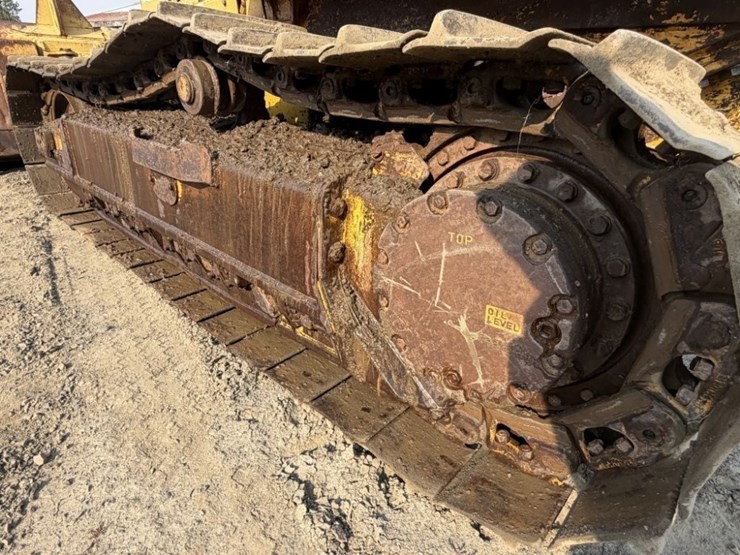 2004-komatsu-d39ex-21-image-17