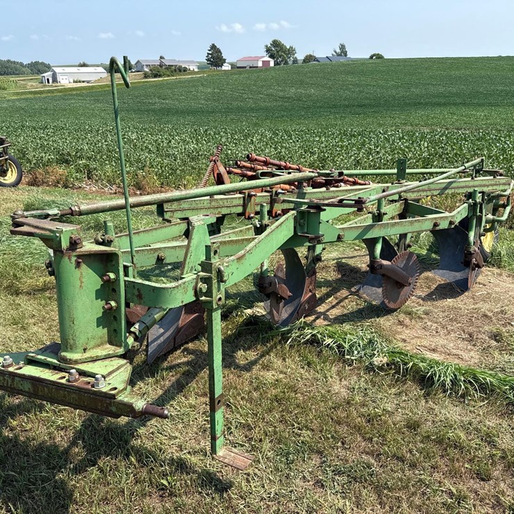 John Deere 4 bottom plow