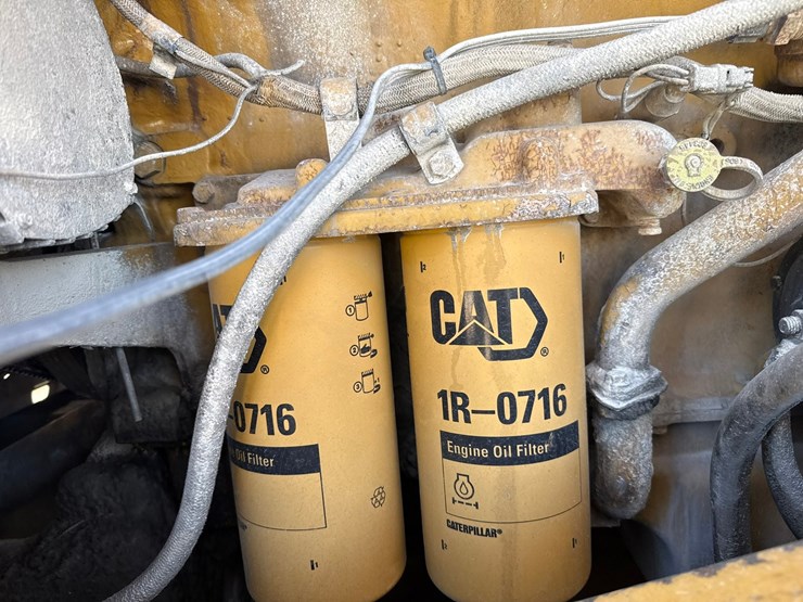 caterpillar-988-image-95