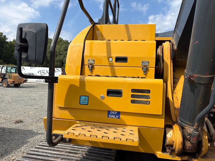 deere-250g-lc-image-17