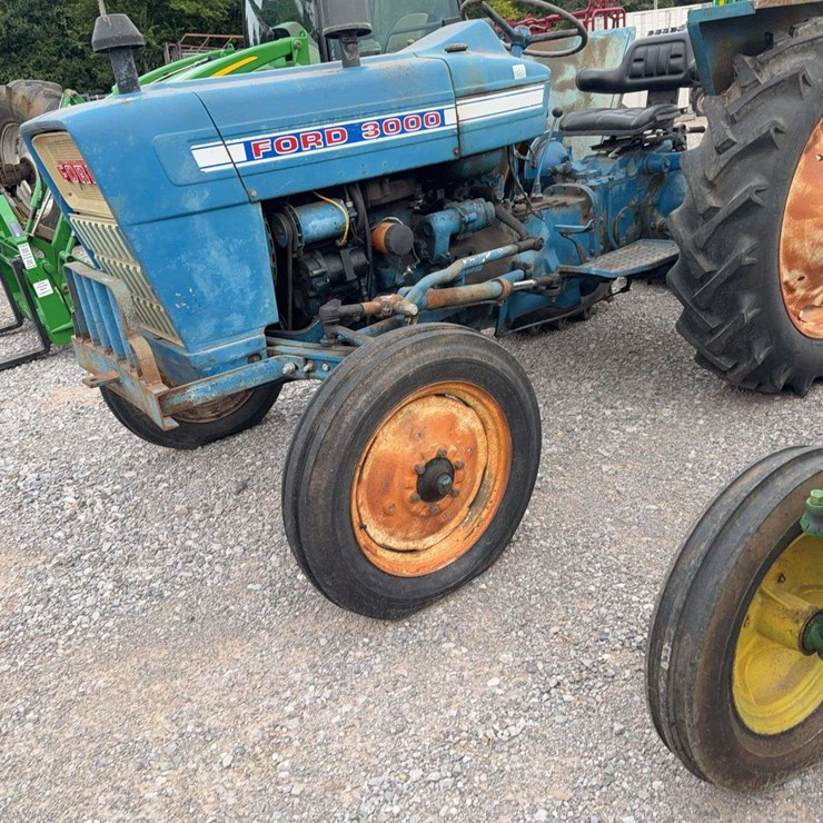 FORD 3000