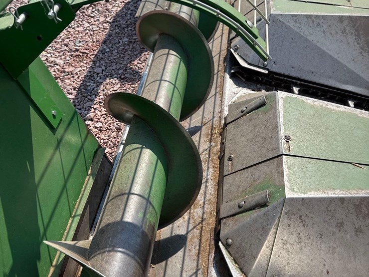 john-deere-444-image-15