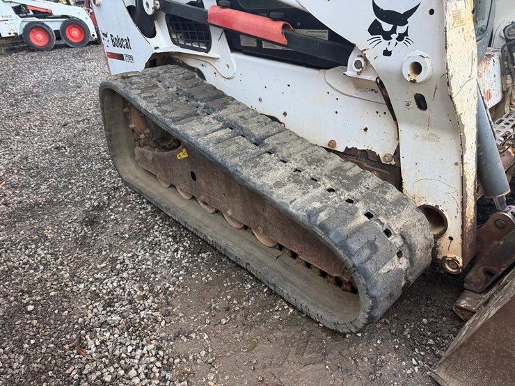 bobcat-t750-image-12