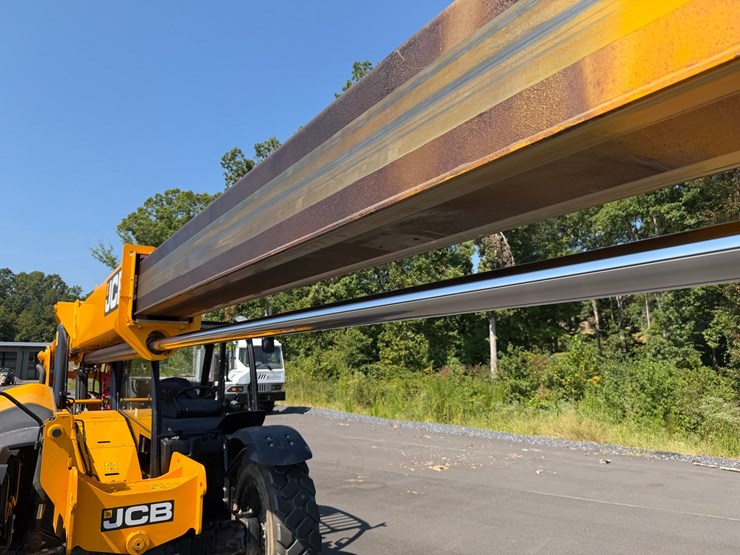2024-jcb-509-42-image-81
