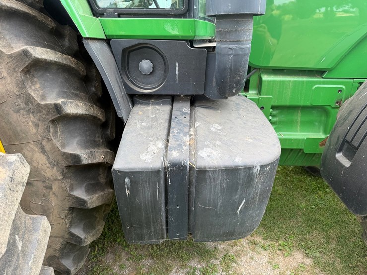 john-deere-8130-image-48